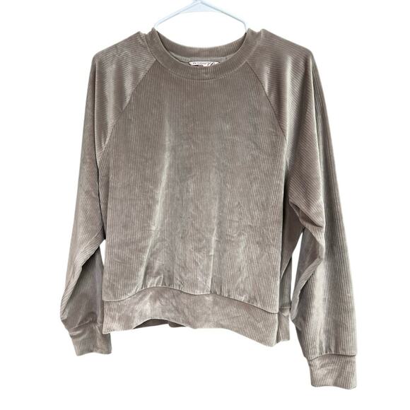 Victoria's Secret Velour Ribbed Long Sleeve Beige Top Medium - Picture 1 of 9
